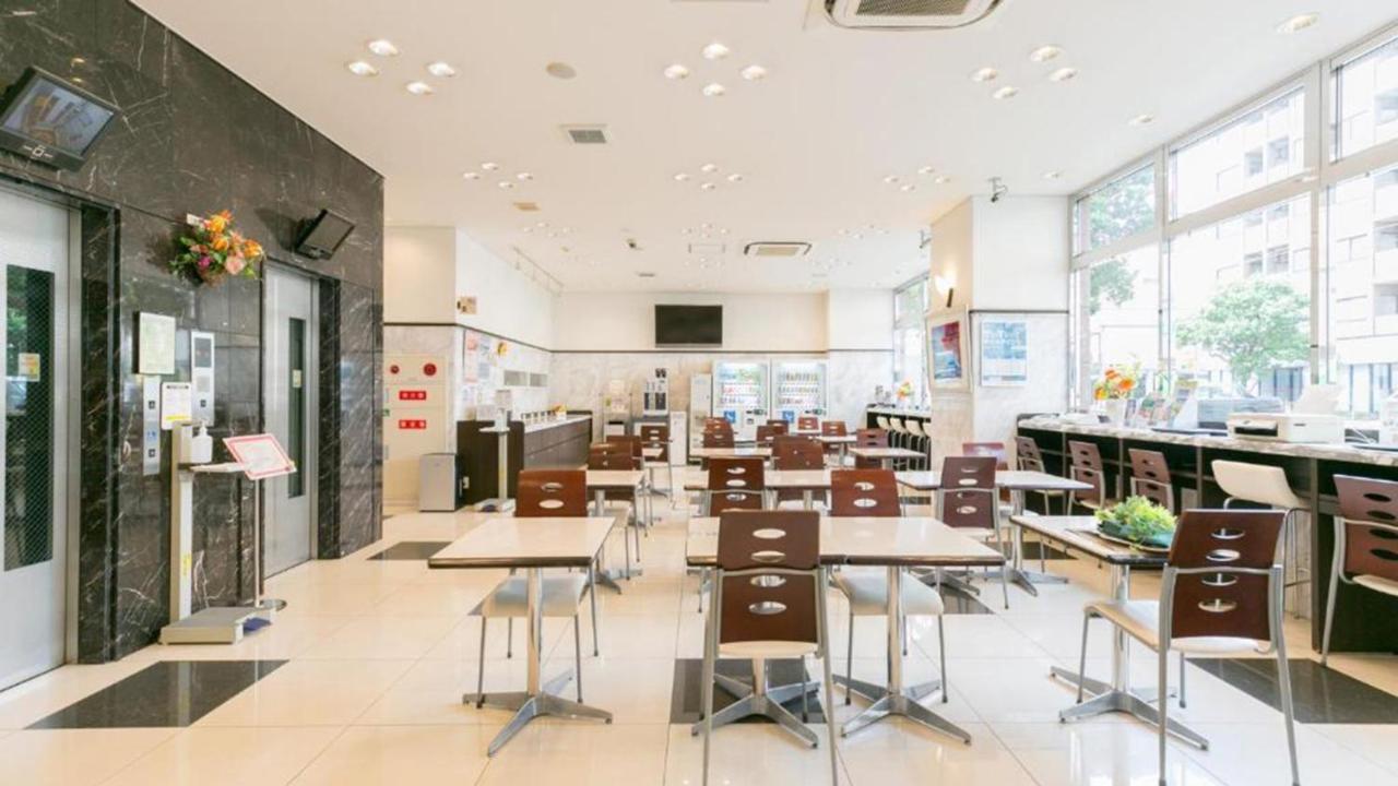 Toyoko Inn Shin-Osaka Chuo-Guchi Shinkan Exterior foto