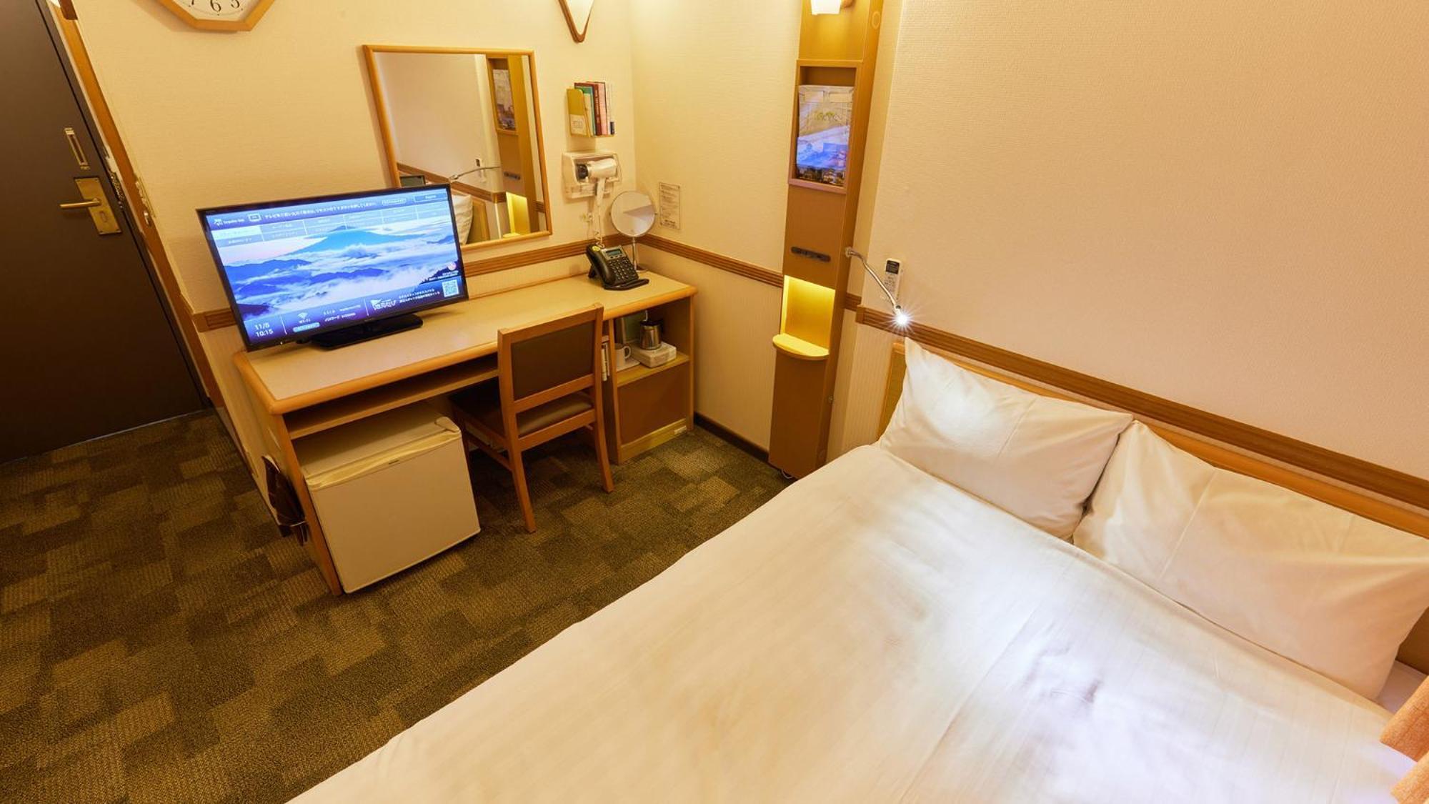 Toyoko Inn Shin-Osaka Chuo-Guchi Shinkan Quarto foto